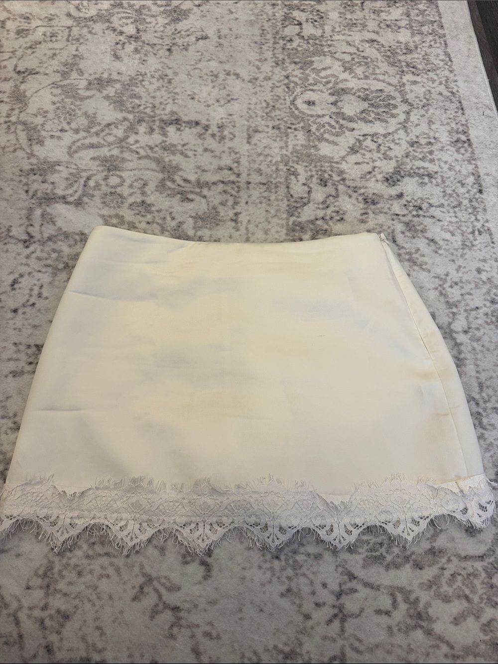 Zara Women's Cream Lace-Hem Mini Skirt With Built in Shorts